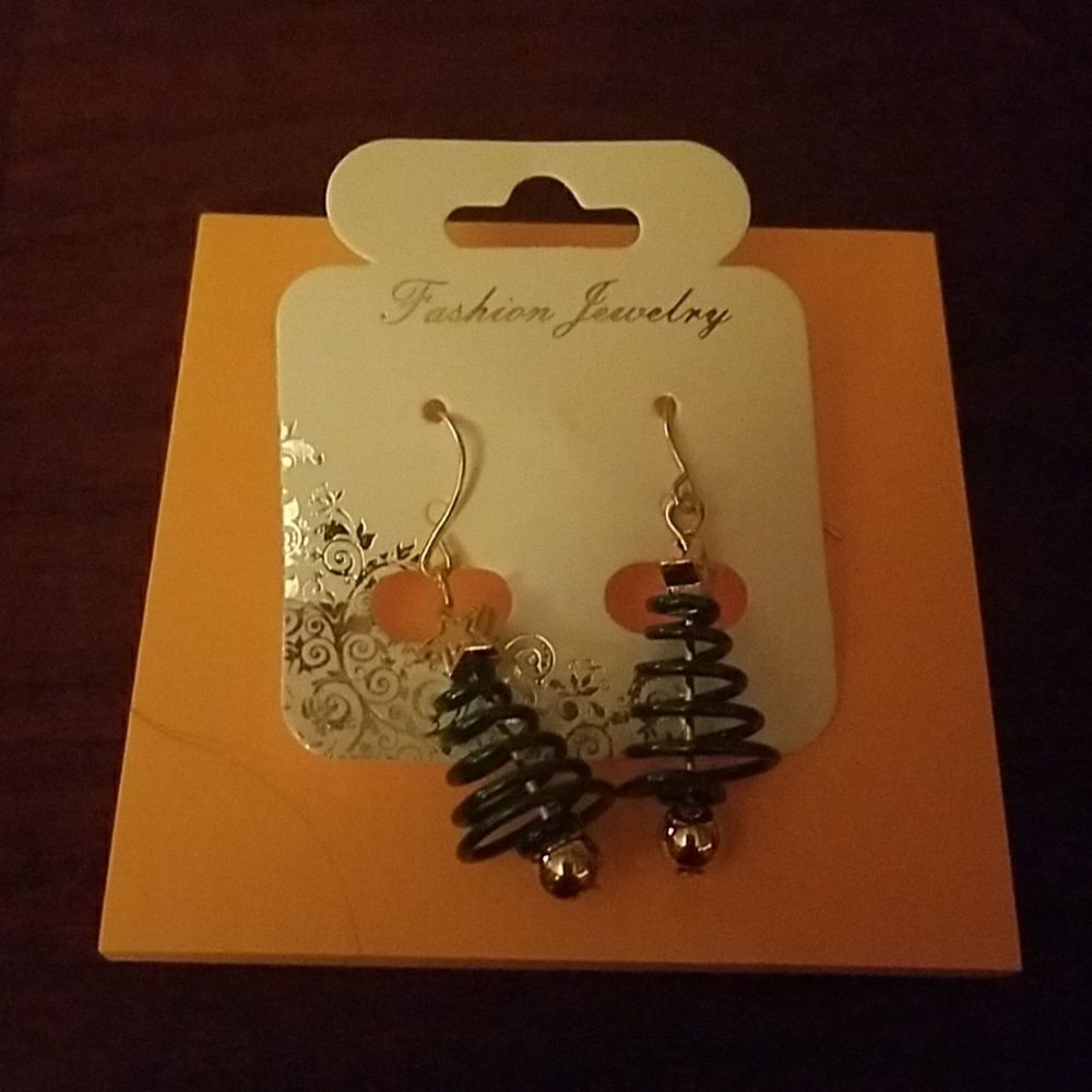 Christmas tree  earrings